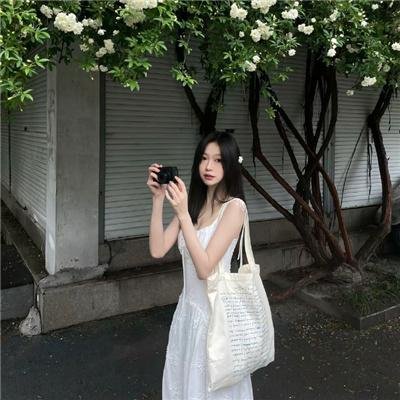 踏入黑暗海报